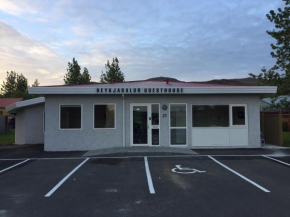 Гостиница Reykjadalur Guesthouse  Кверагерди